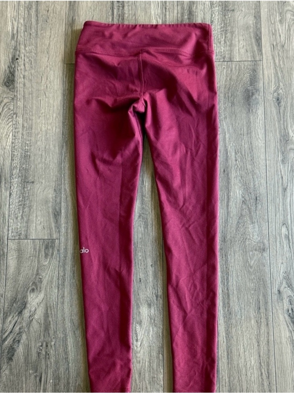 ALO Yoga Berry Wine High-Rise Leggings - Picture 3 of 4
